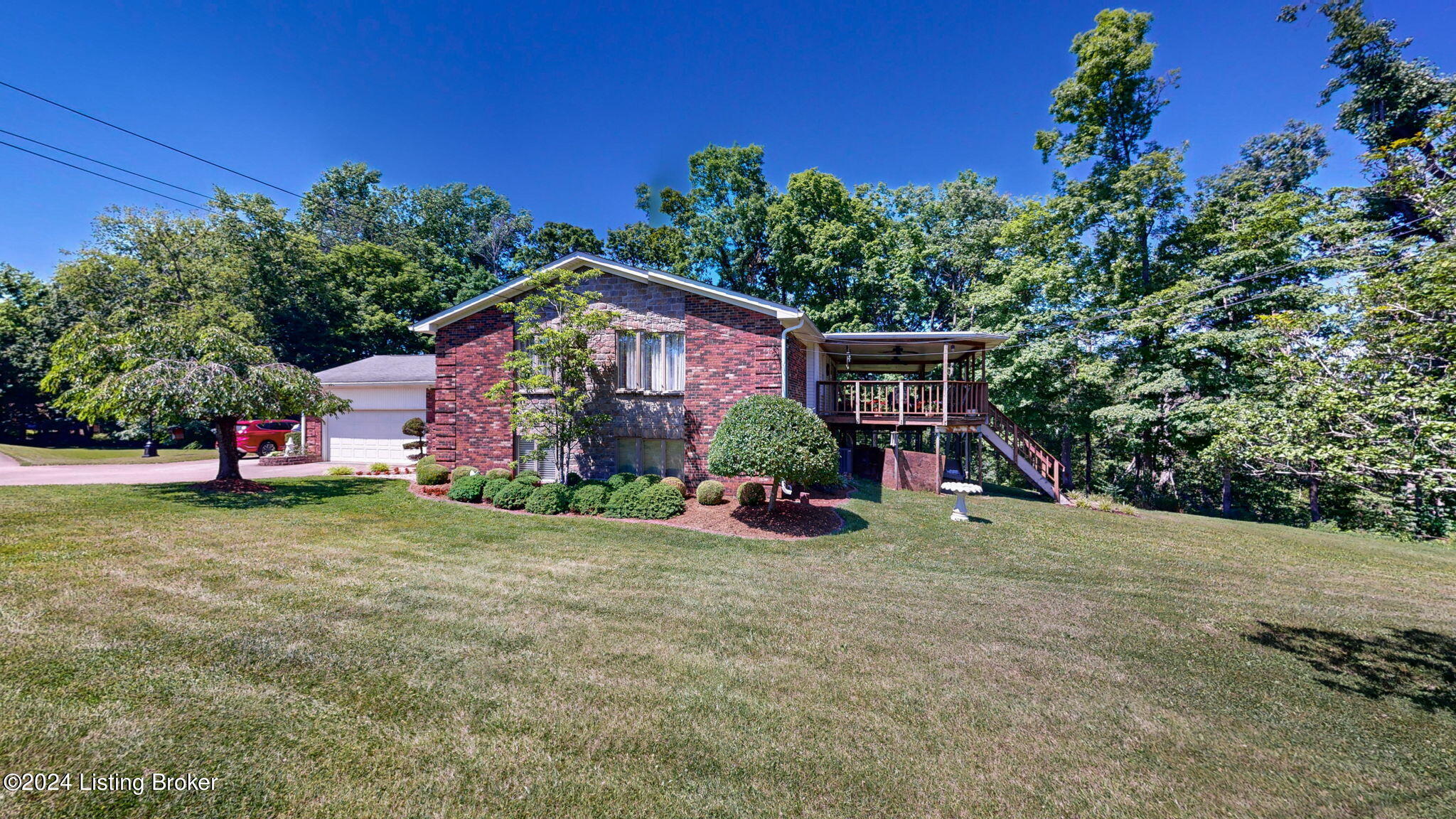 305 Cedar Creek Ln