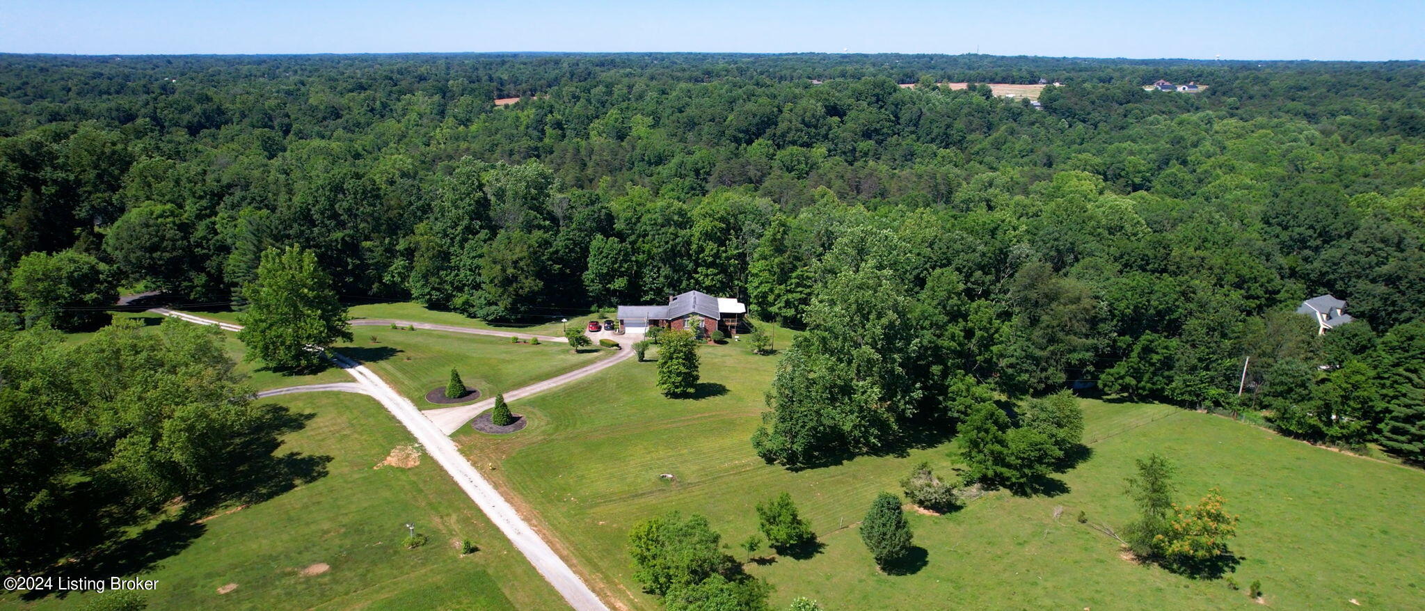 305 Cedar Creek Ln