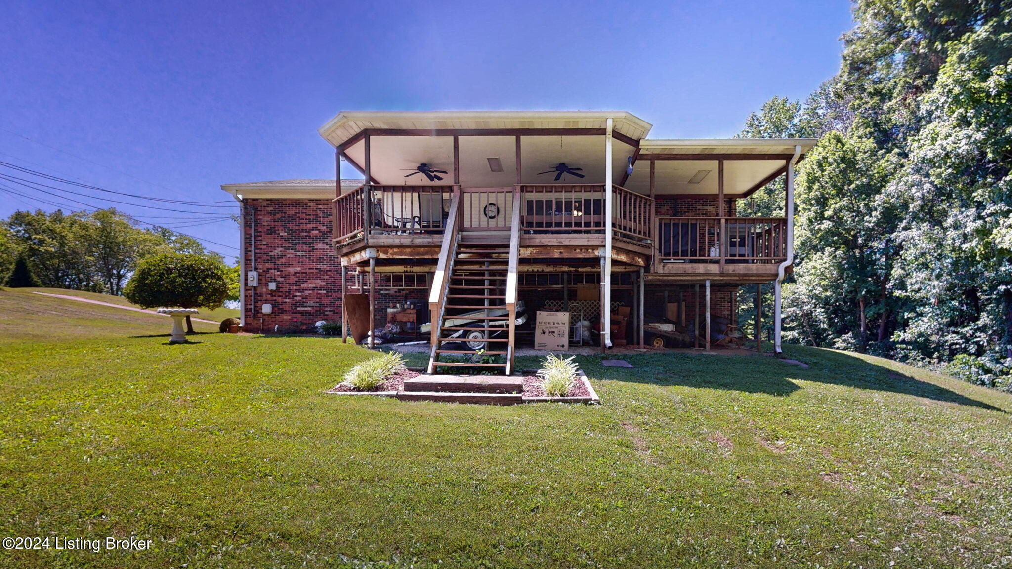 305 Cedar Creek Ln