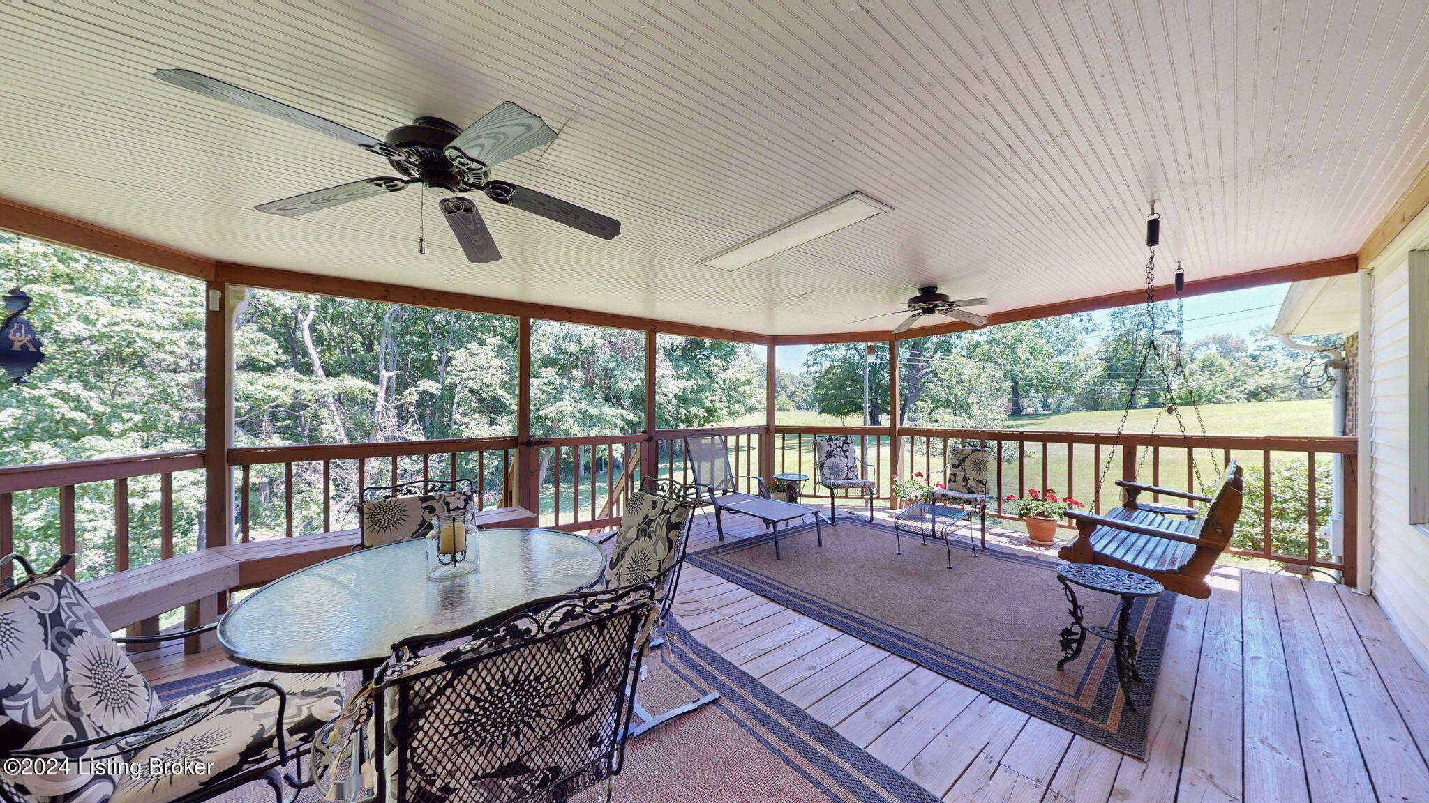 305 Cedar Creek Ln