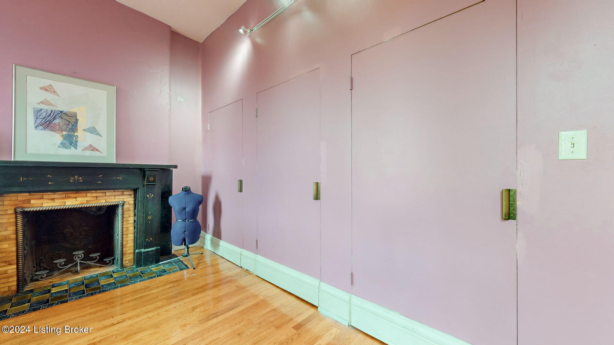 1419 S 4th St