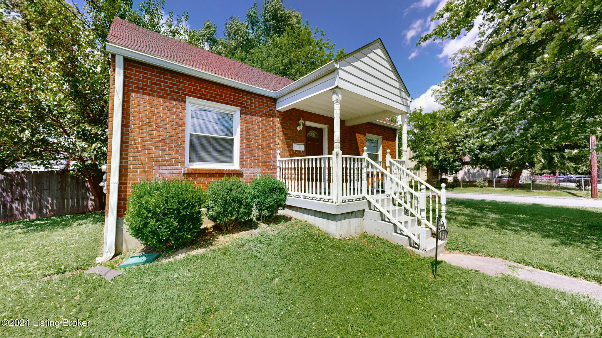 151 Ottawa Ave