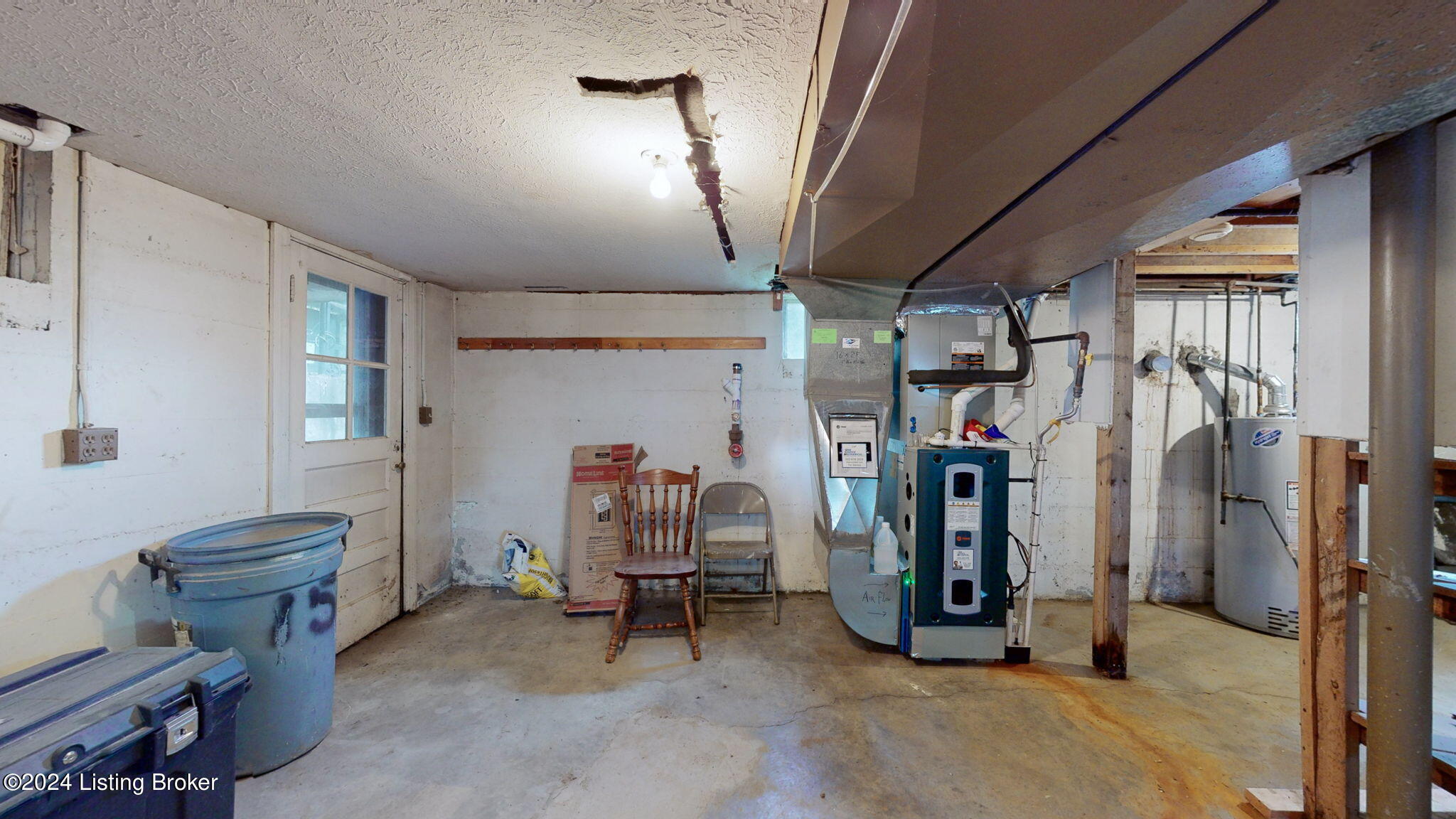 151 Ottawa Ave