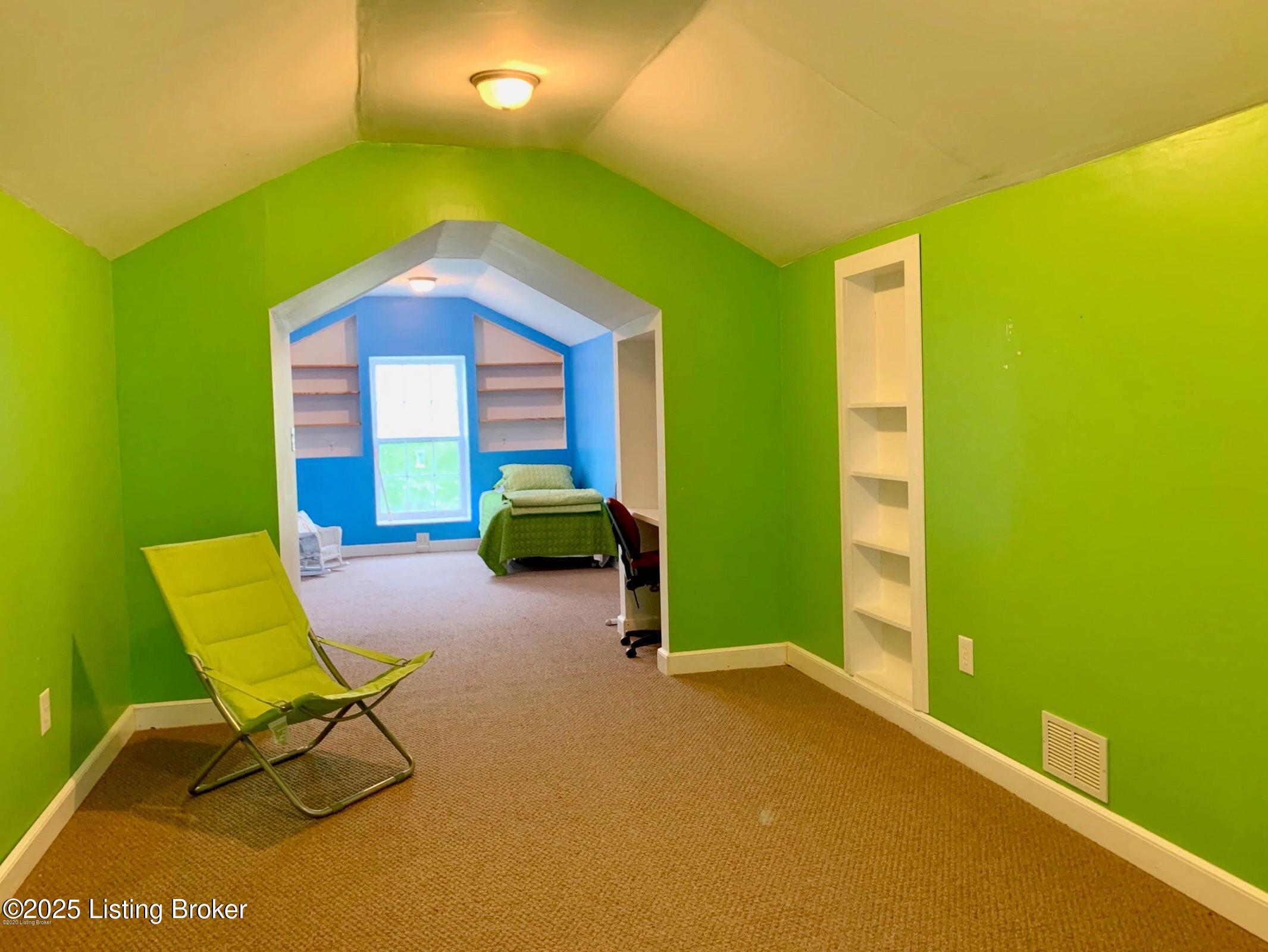 316 E Cross Main St
