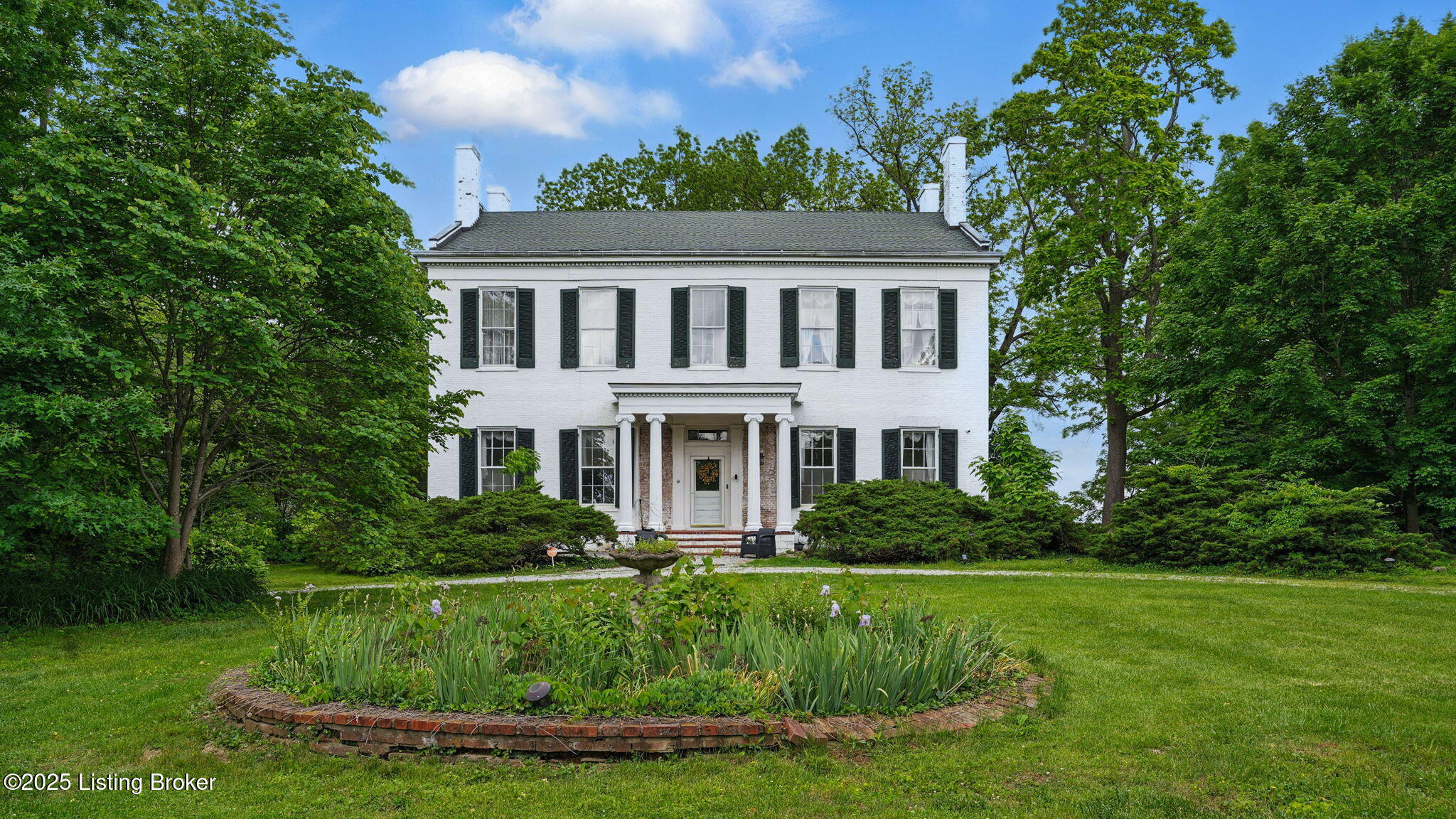 316 E Cross Main St