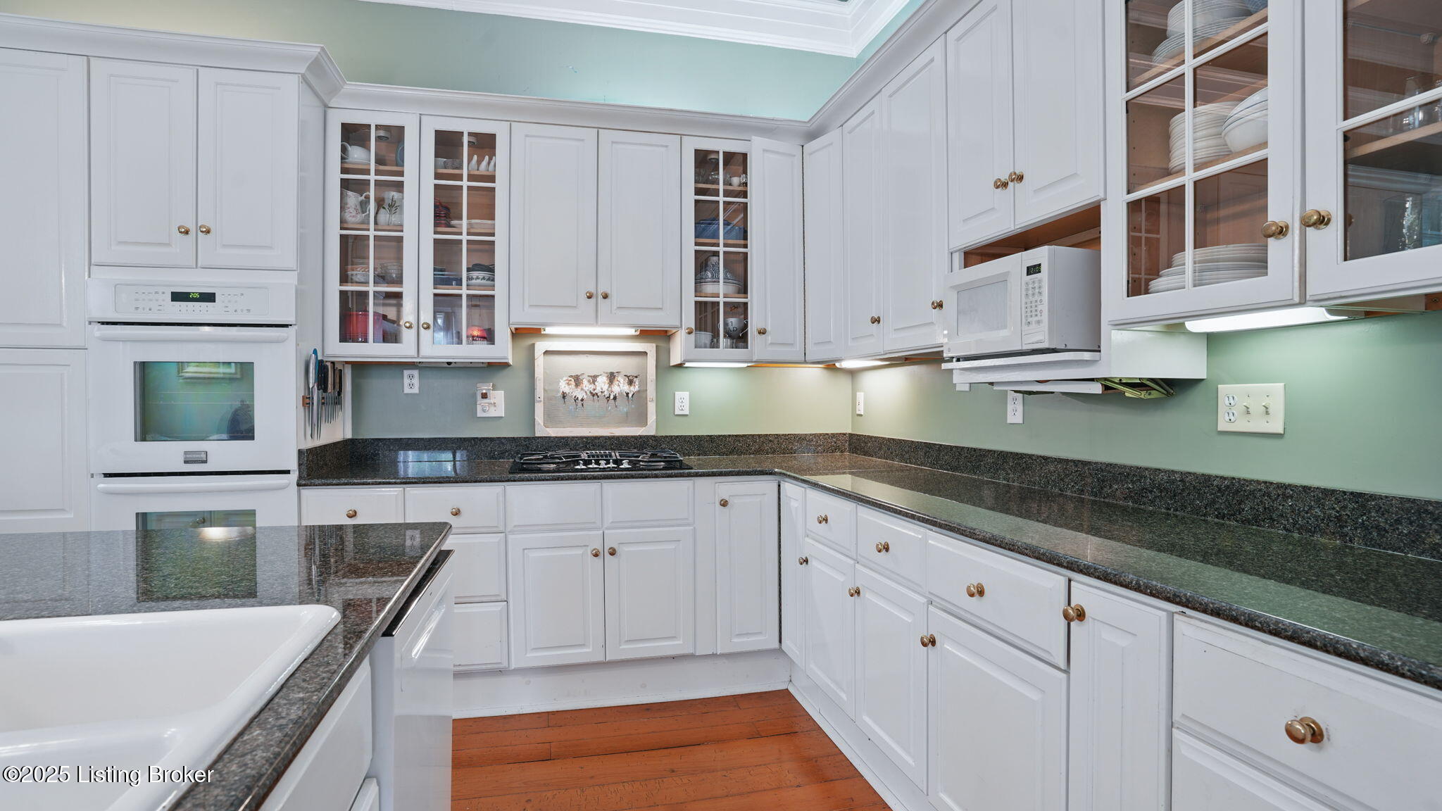 316 E Cross Main St