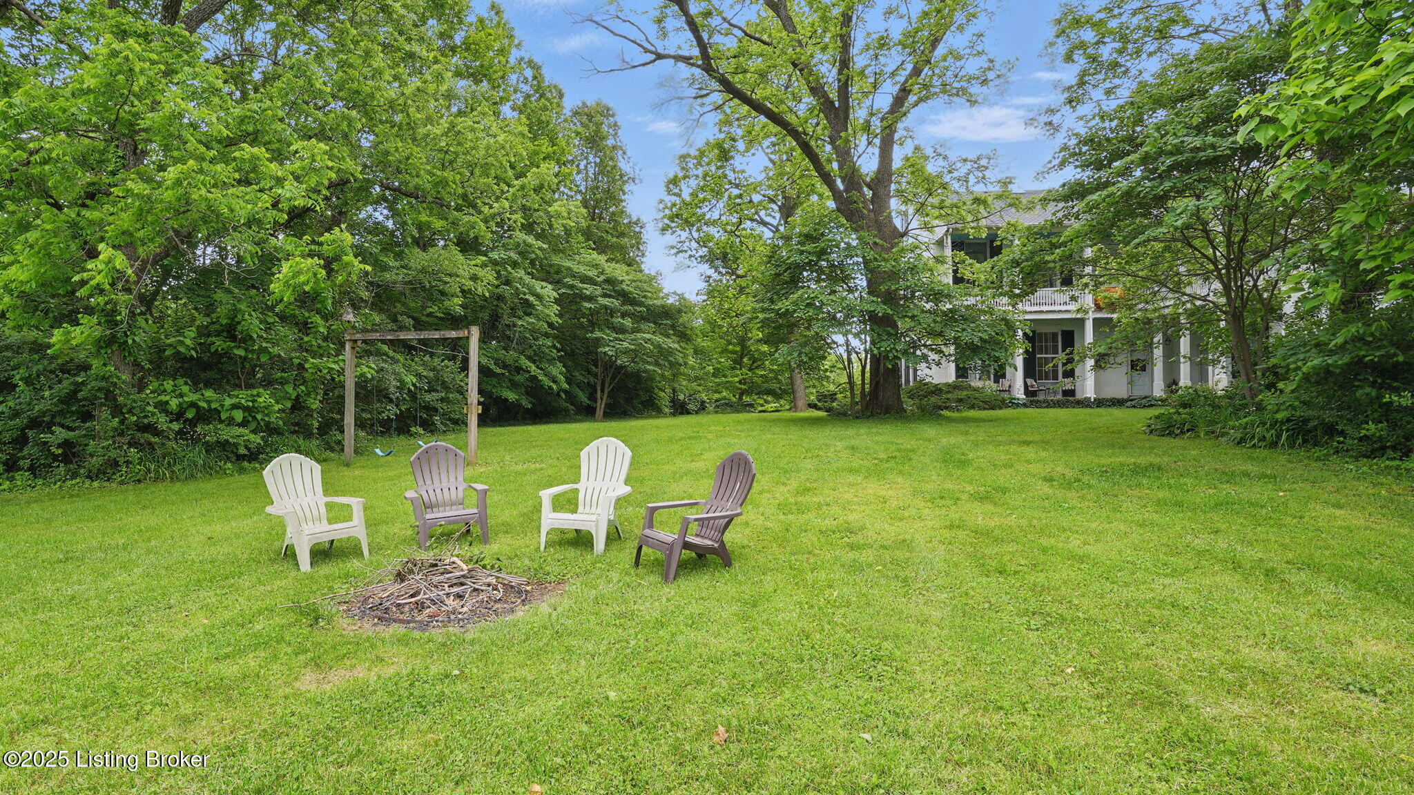 316 E Cross Main St
