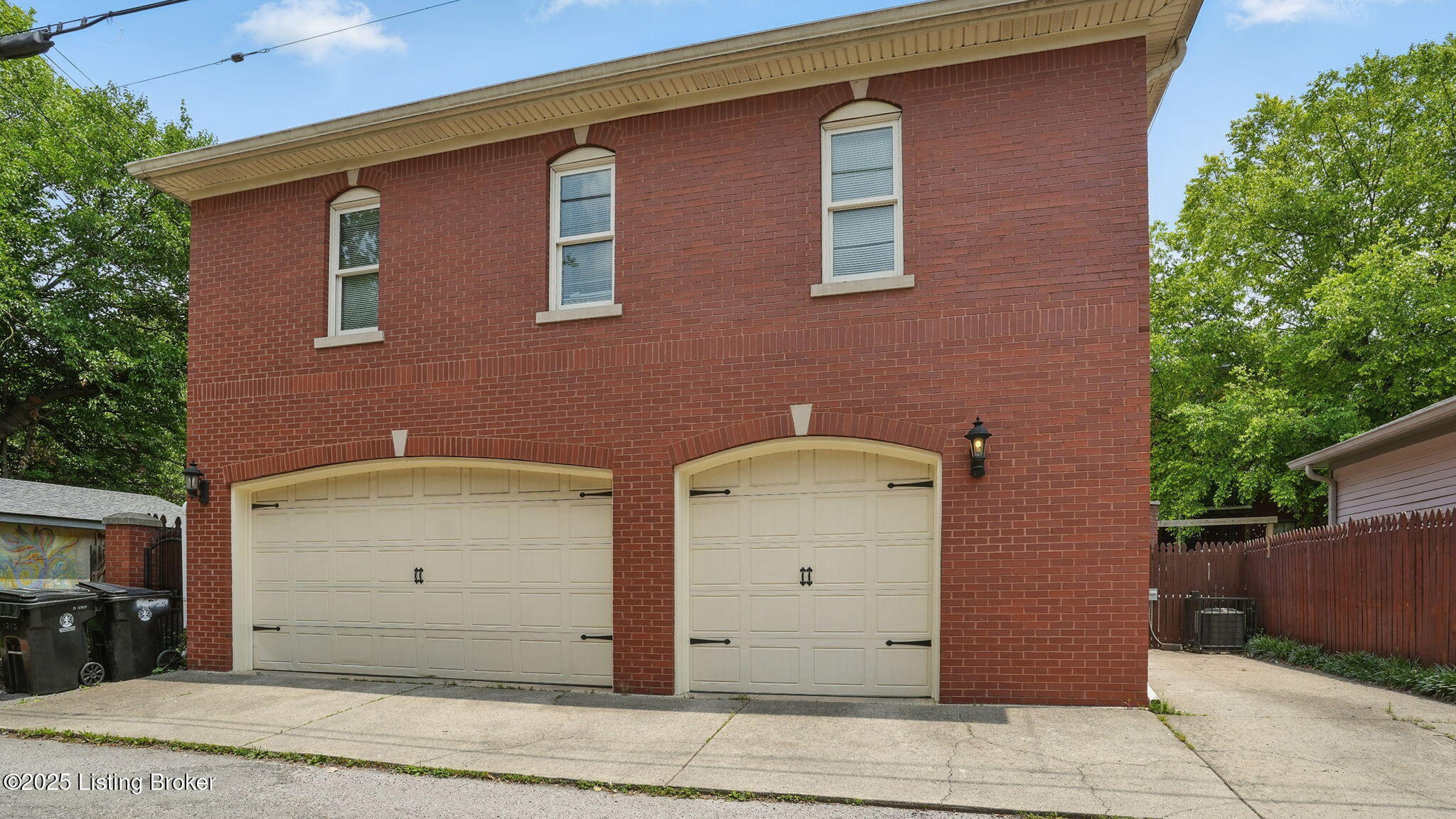 1212 S 2nd St