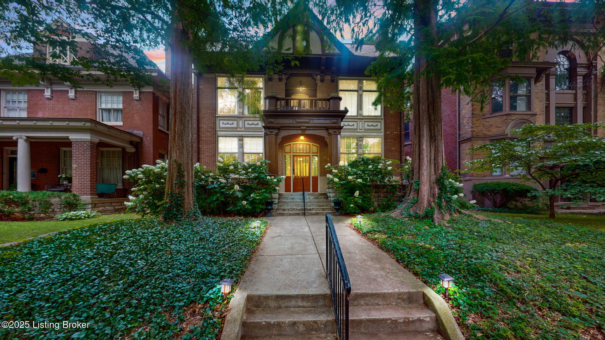 1411 Saint James Ct APT 2