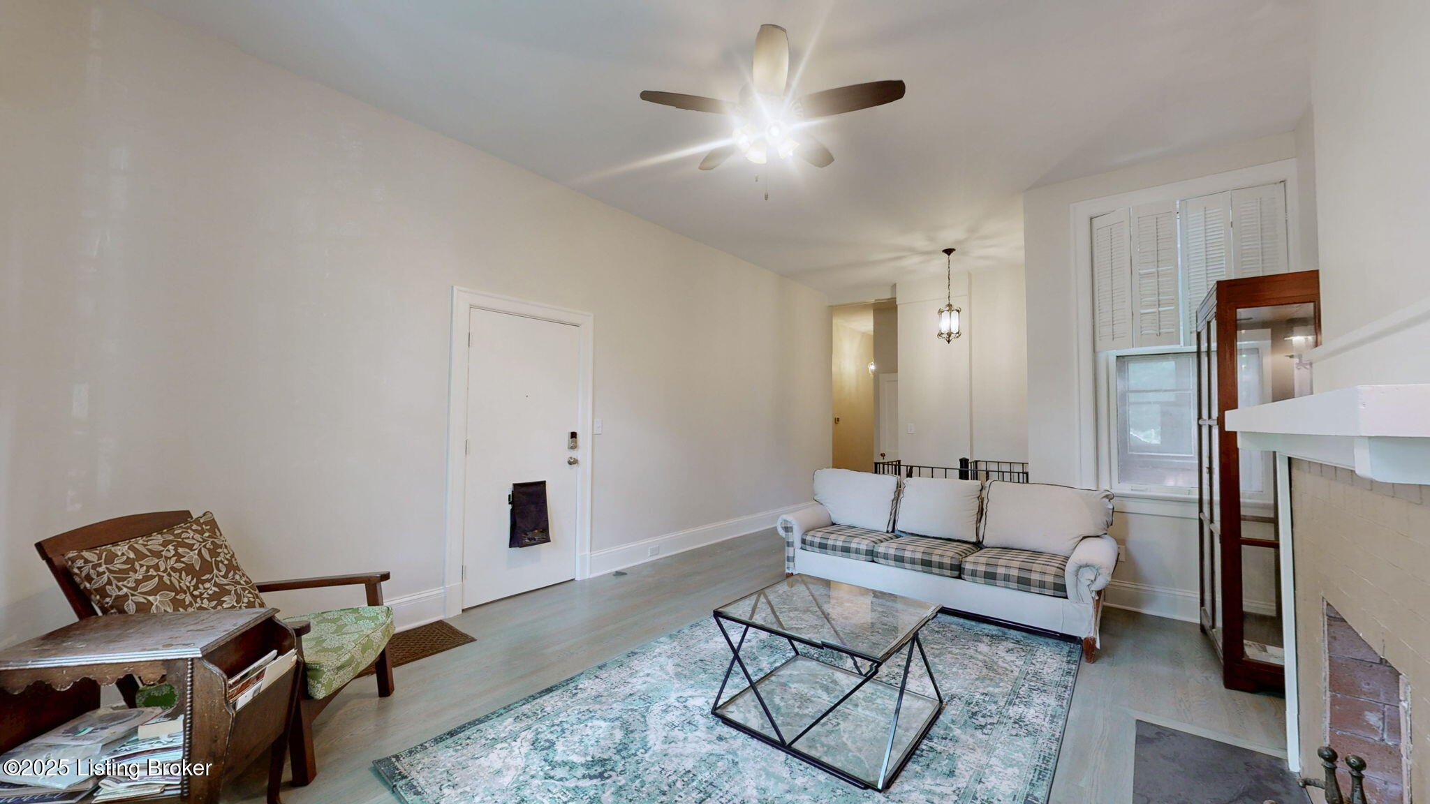 1411 Saint James Ct APT 2