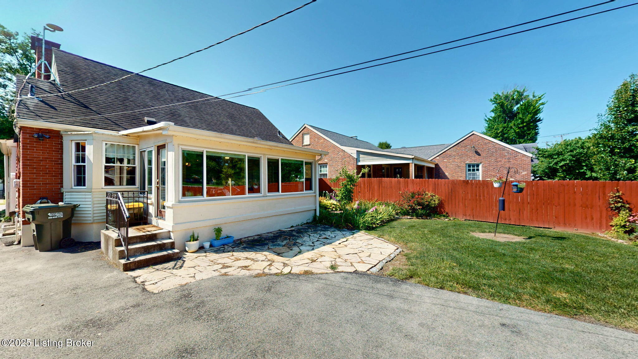 2303 Manchester Rd