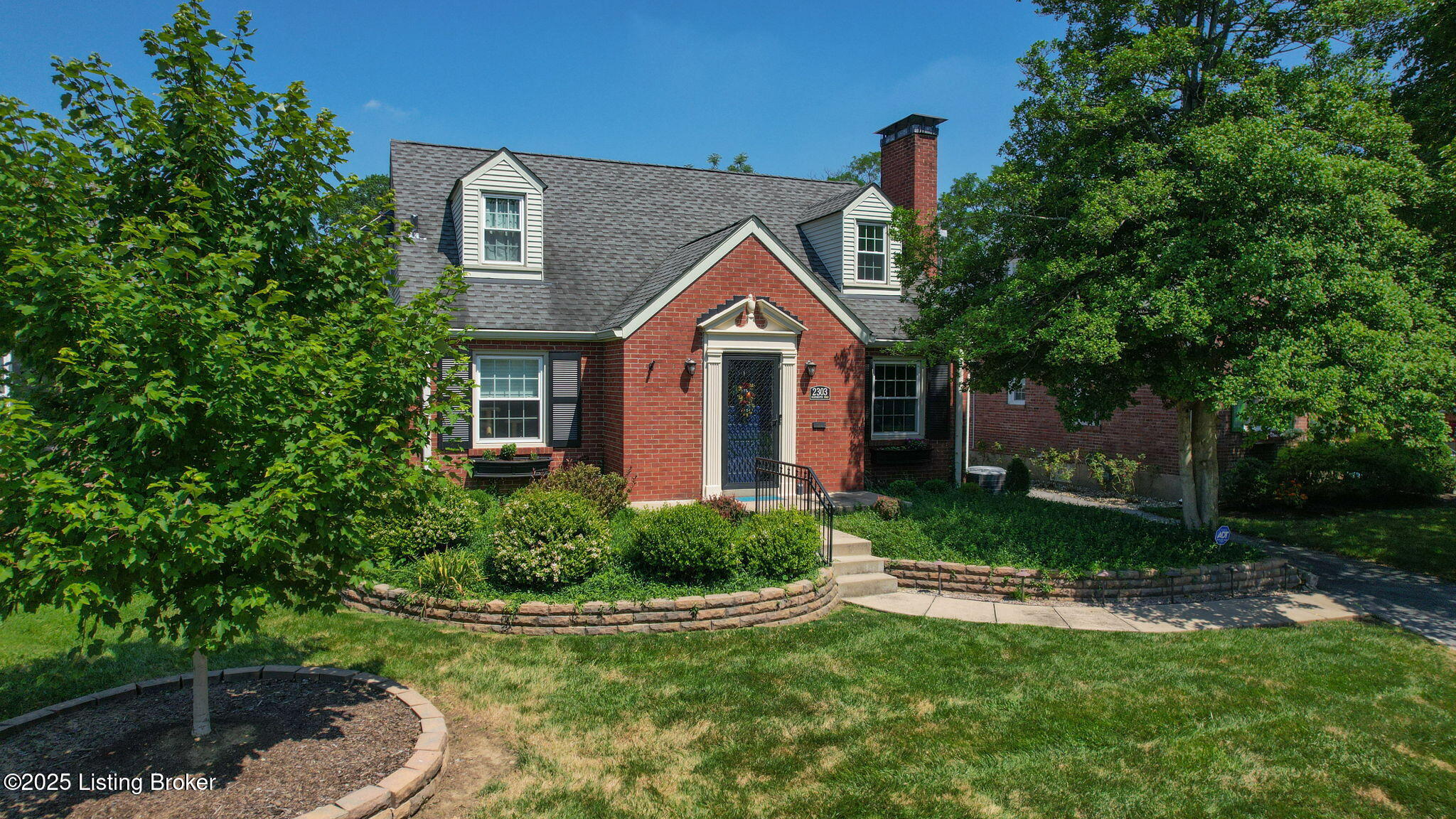 2303 Manchester Rd