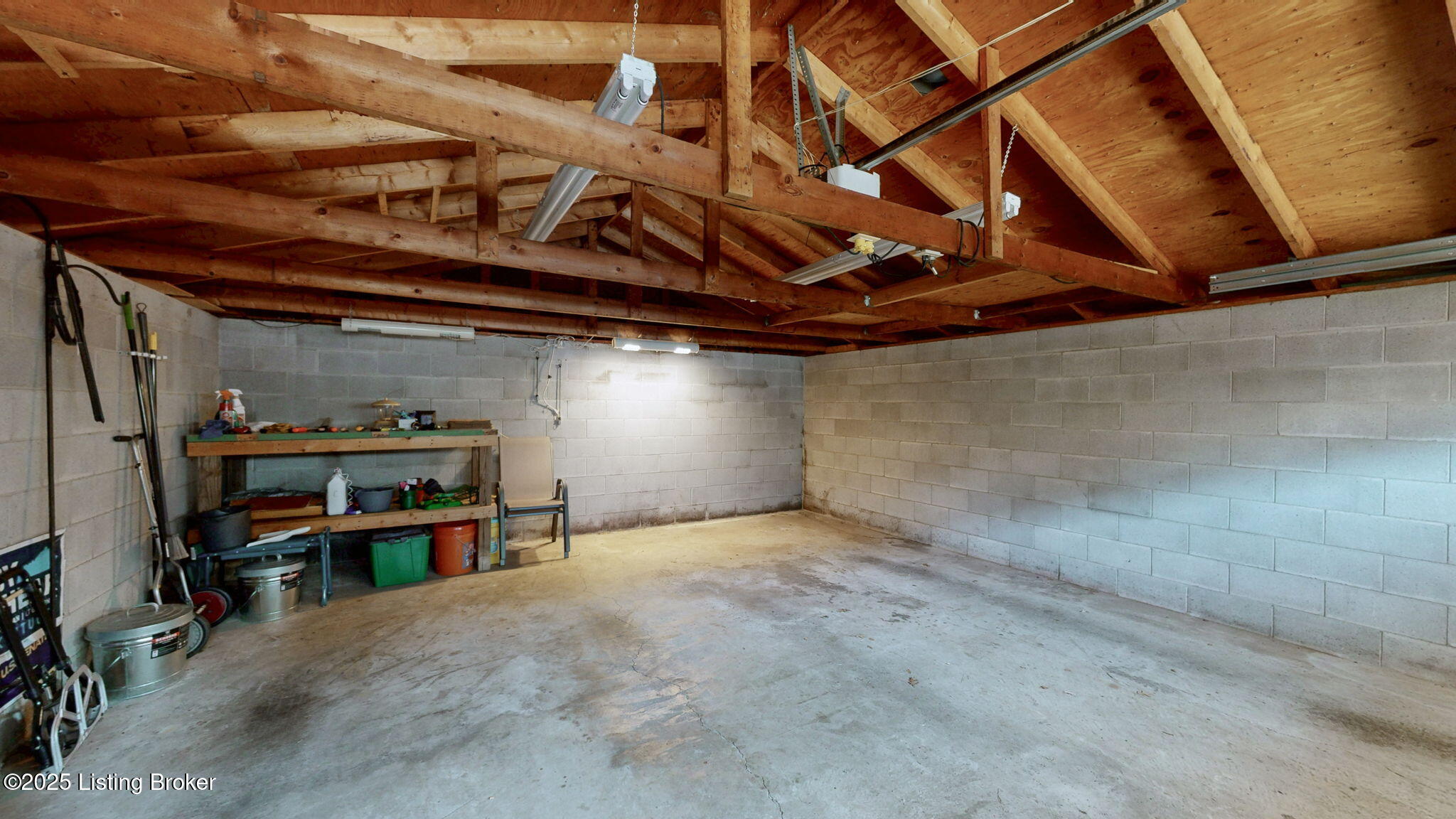 2303 Manchester Rd