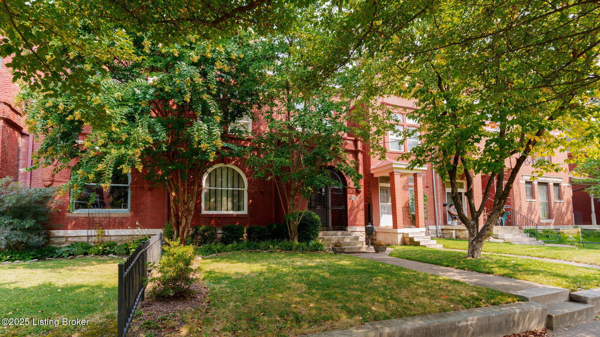 529 W St Catherine St