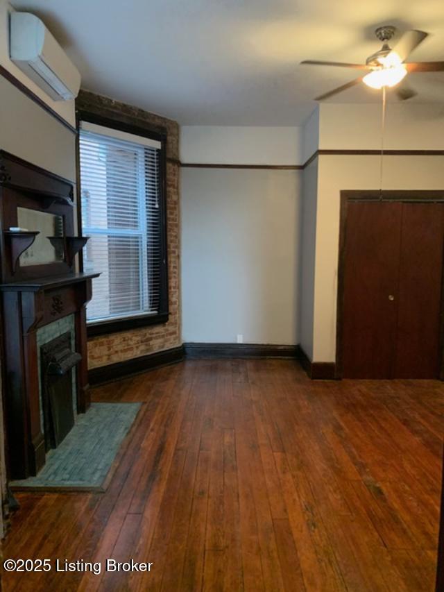 1468 S 4th St