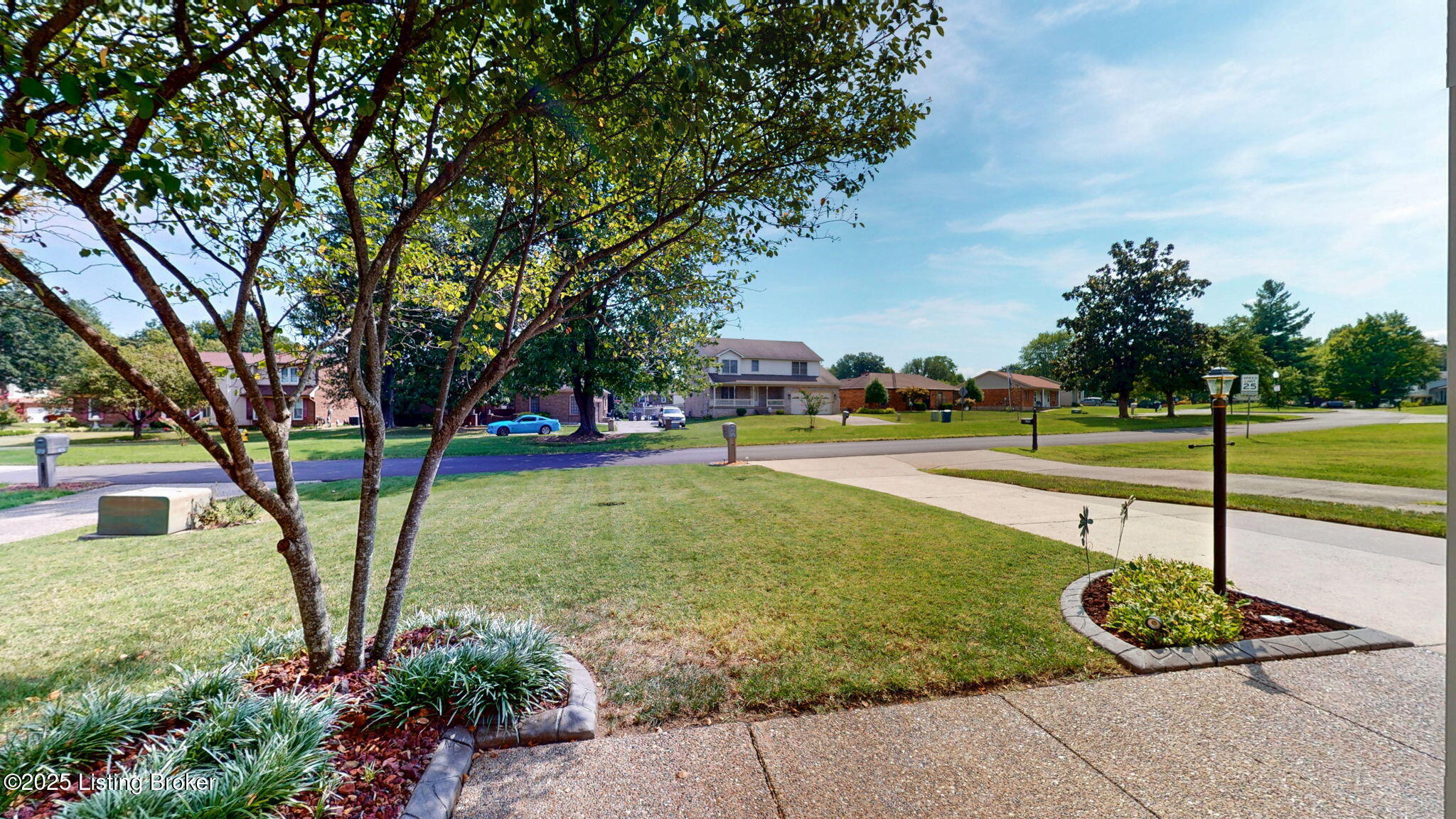 7804 Apple Valley Dr