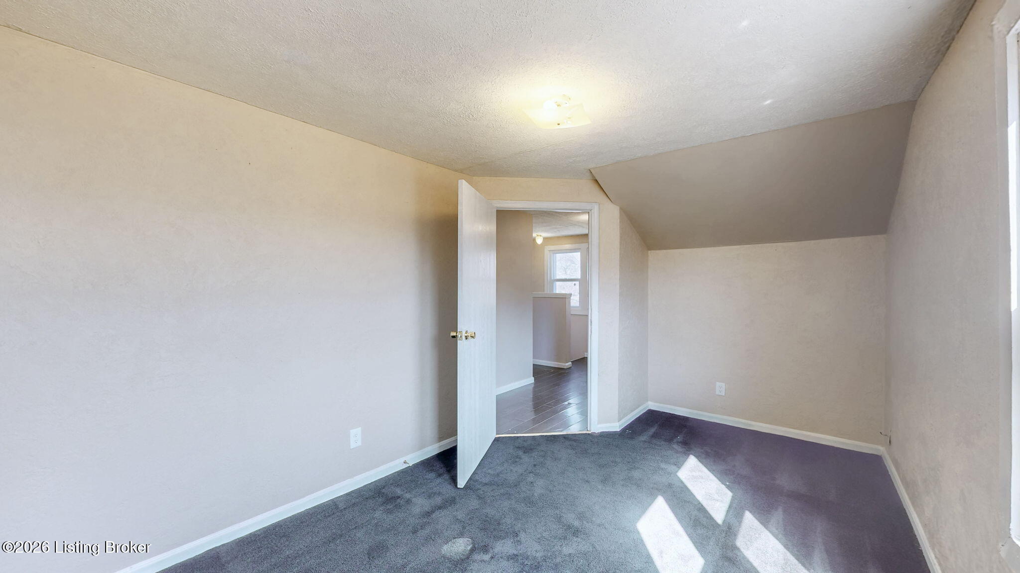 2101 Saint Xavier St