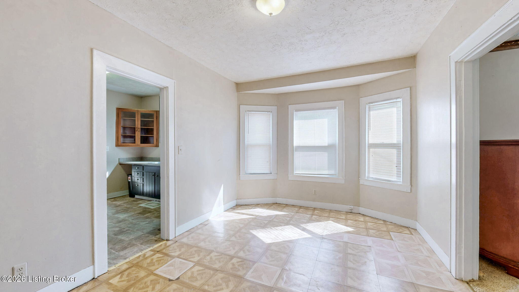 2101 Saint Xavier St