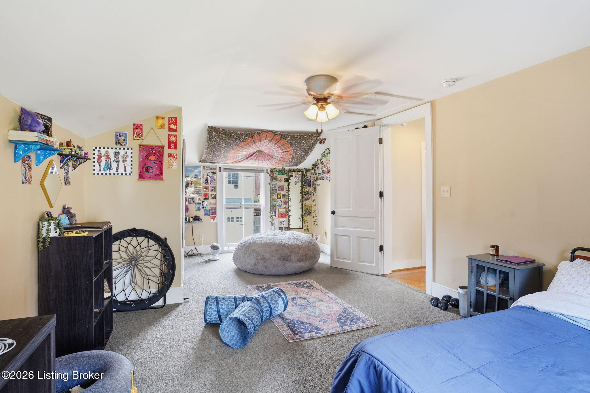 1456 Saint James Ct