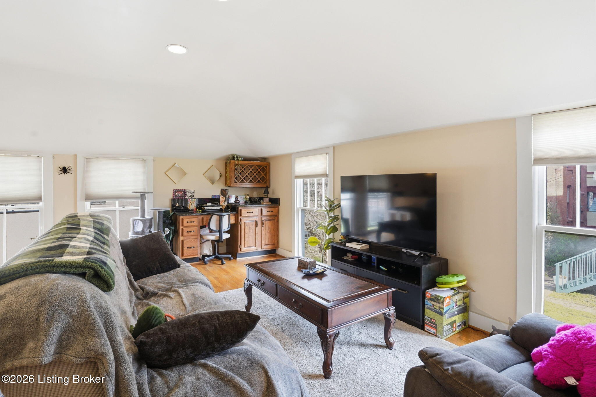 1456 Saint James Ct