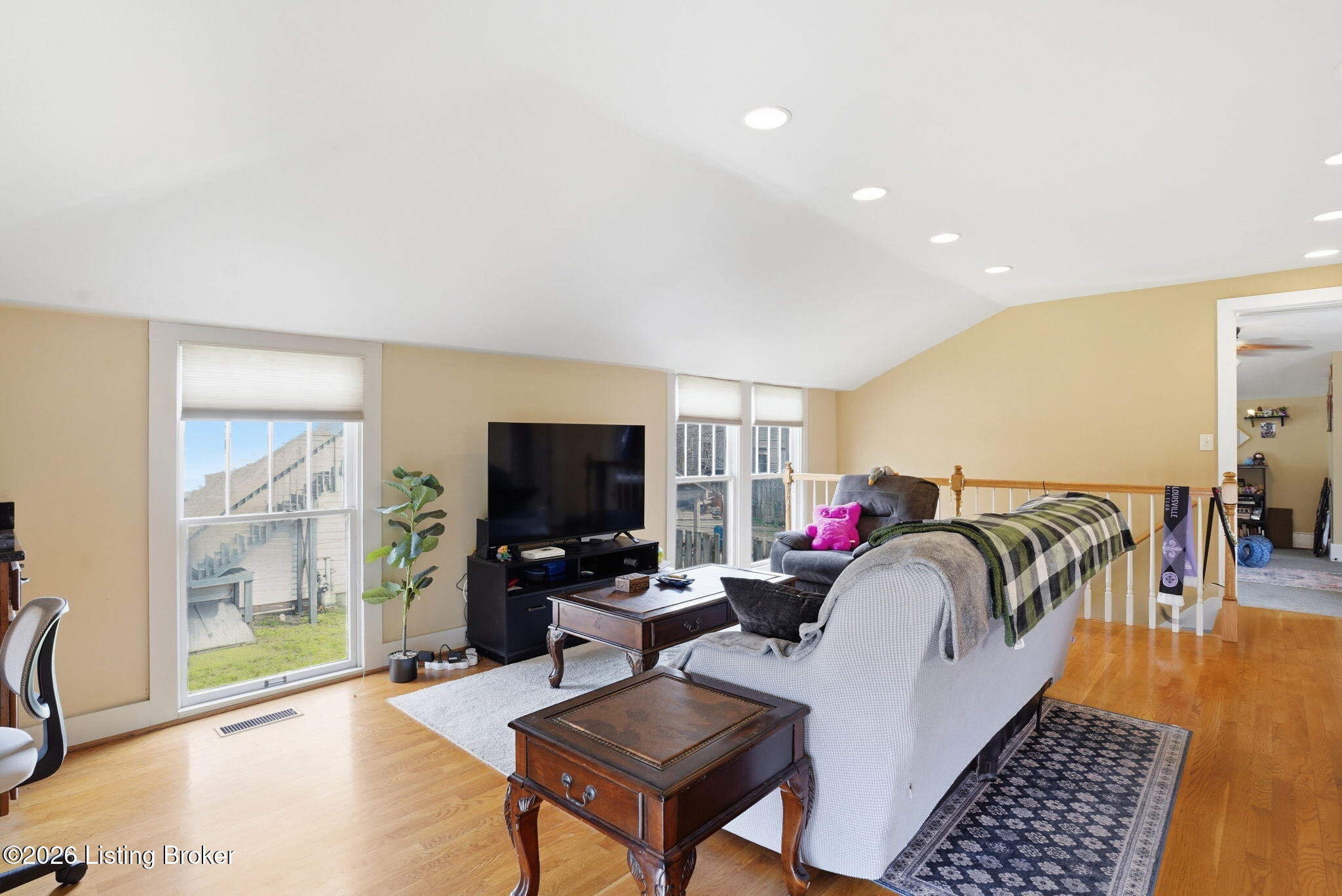 1456 Saint James Ct