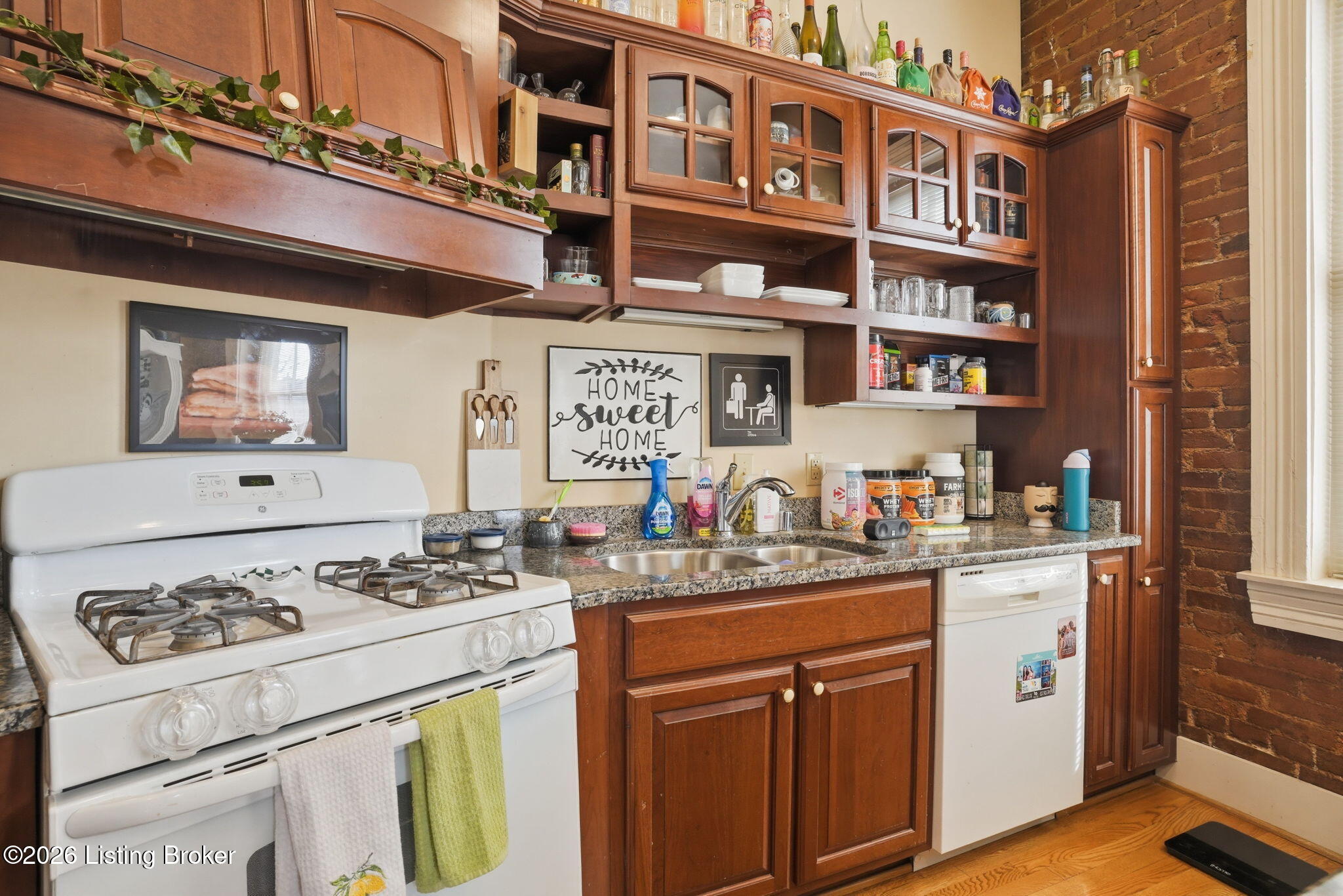 1456 Saint James Ct