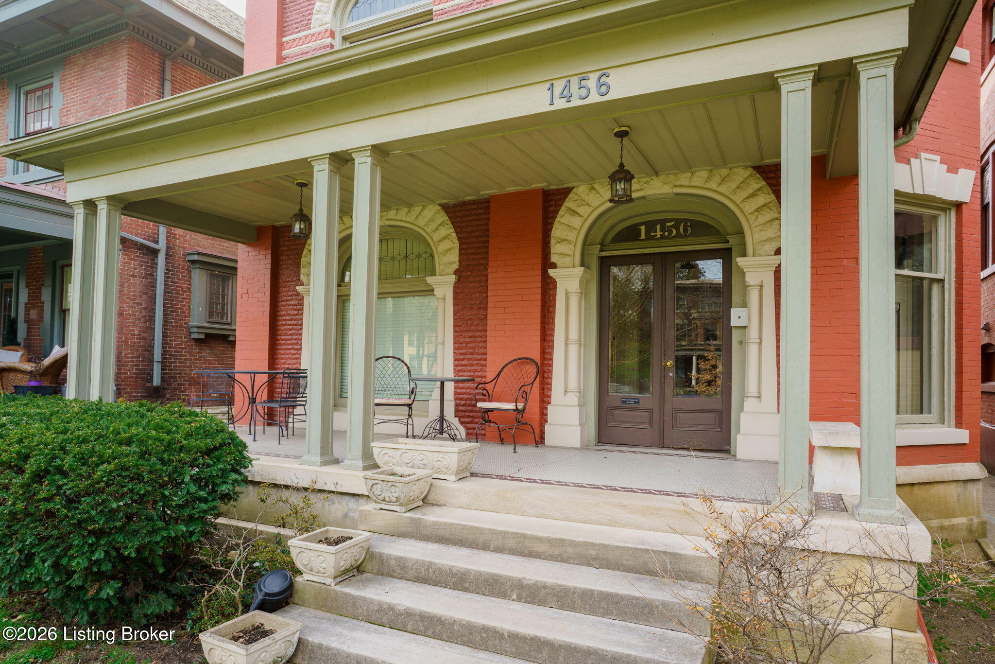1456 Saint James Ct
