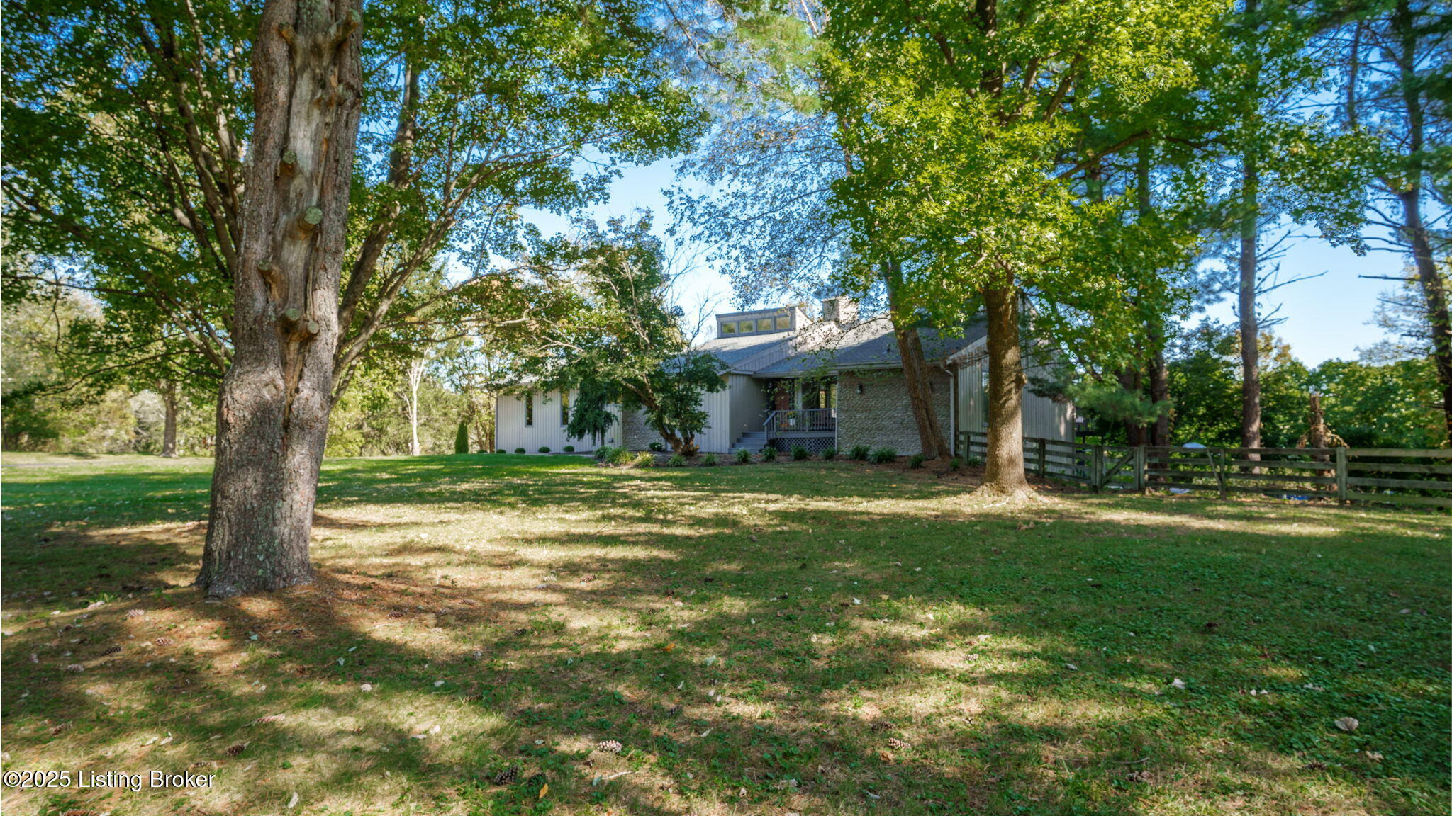 10804 Taylor Lake Rd