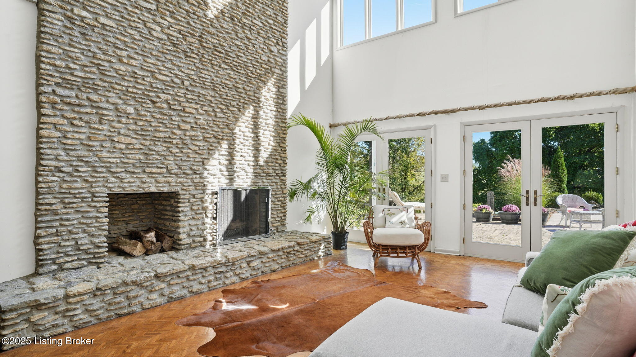 10804 Taylor Lake Rd
