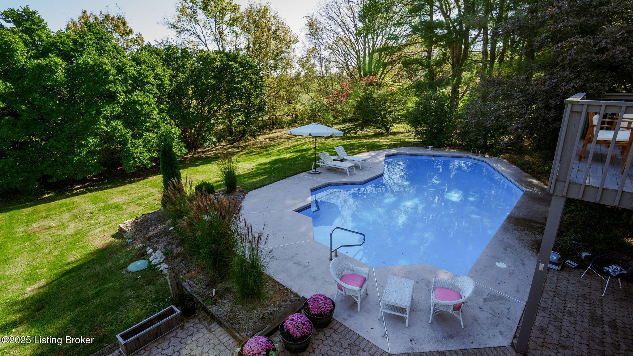 10804 Taylor Lake Rd