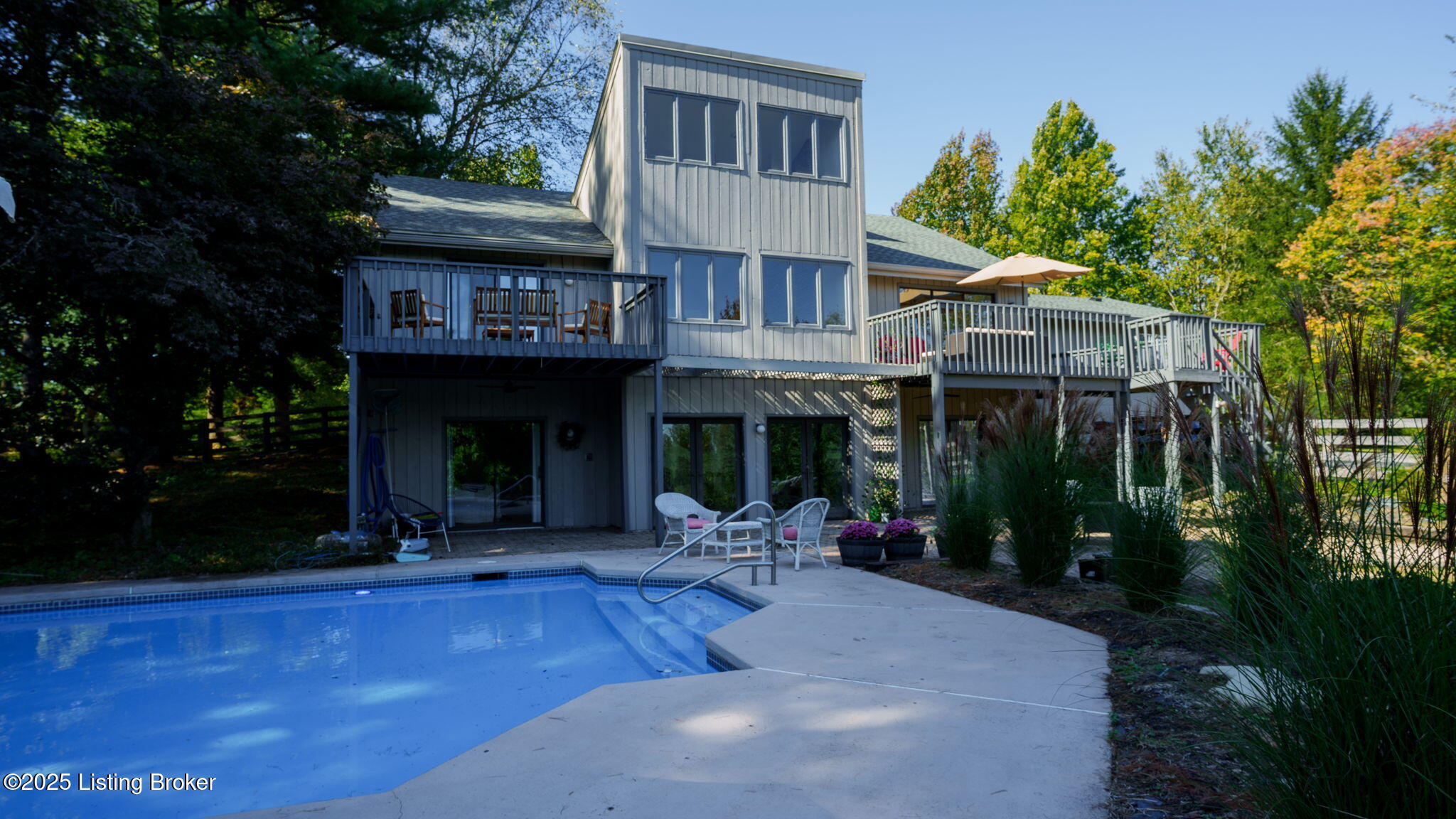 10804 Taylor Lake Rd
