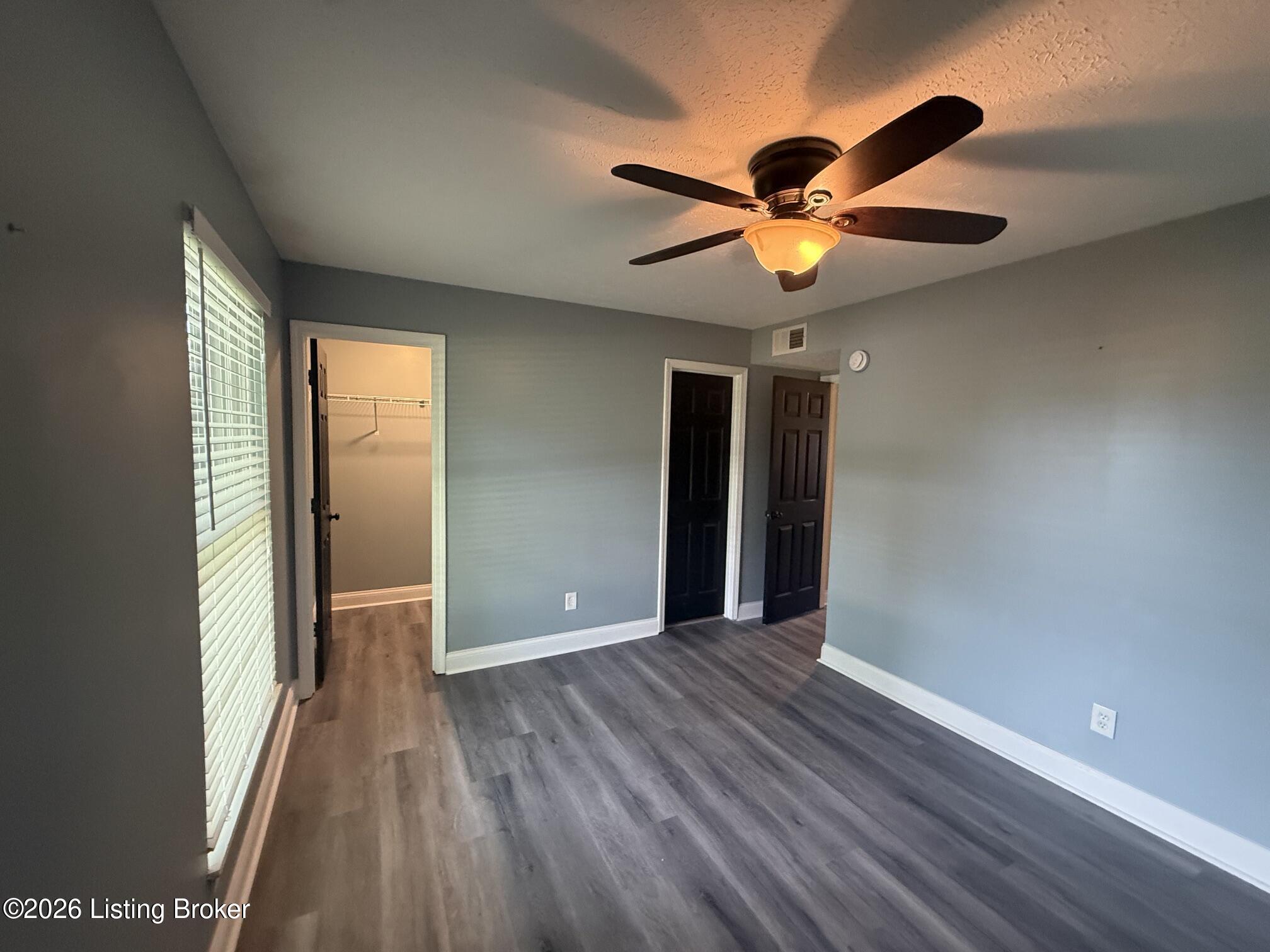 10803 Corbin Ct