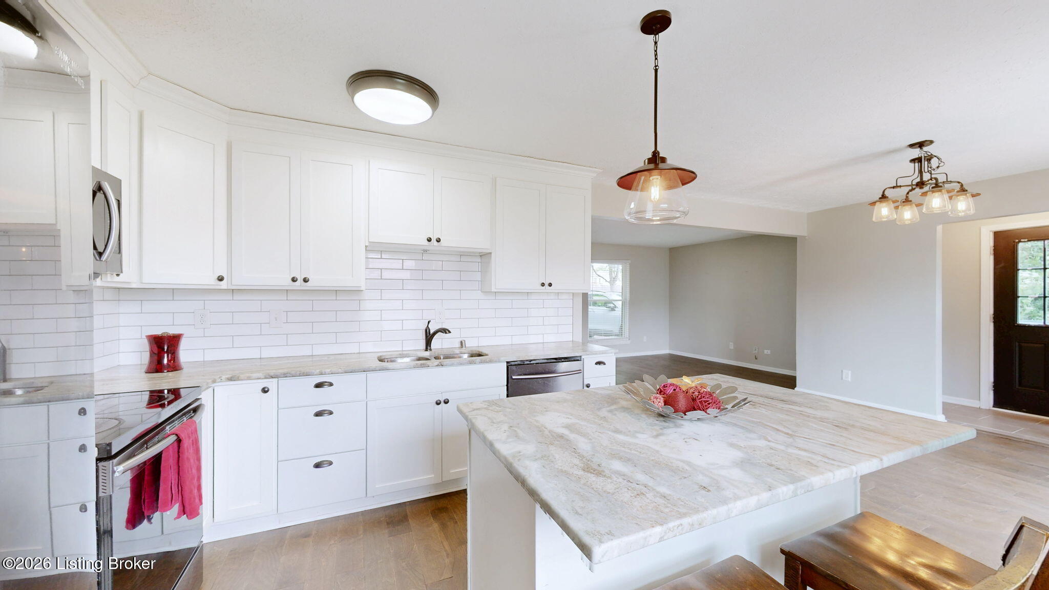 10803 Corbin Ct