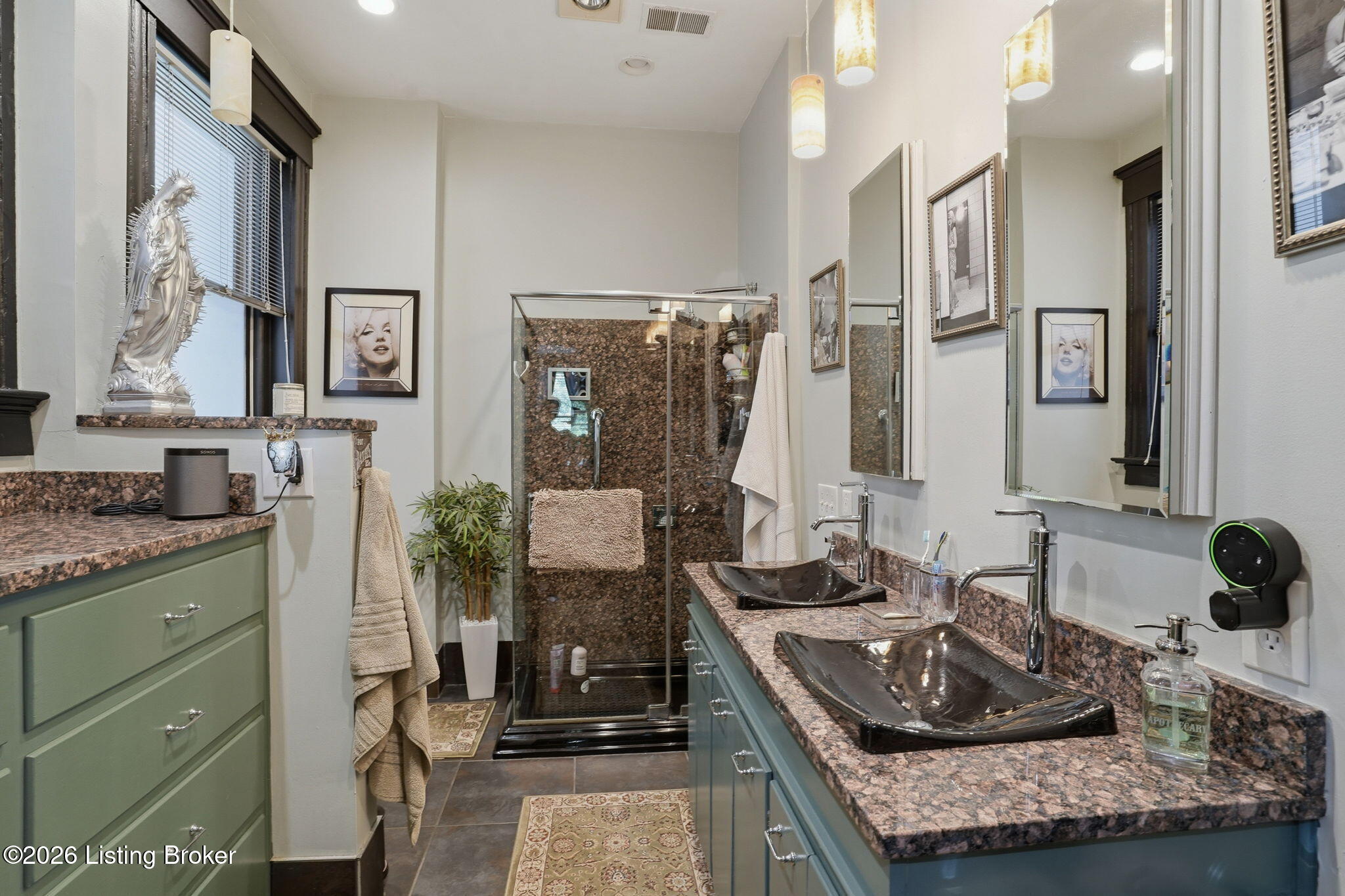 504 Belgravia Ct