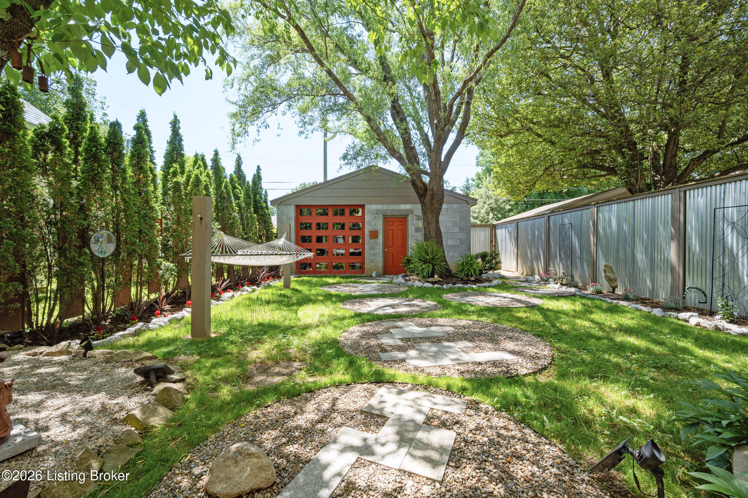 230 S Hite Ave