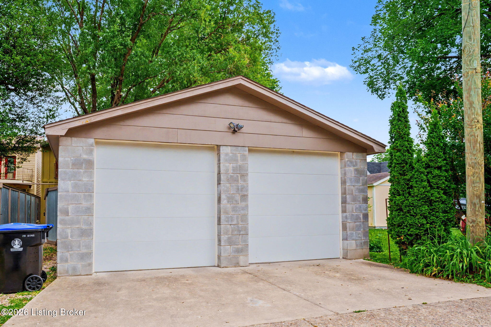 230 S Hite Ave