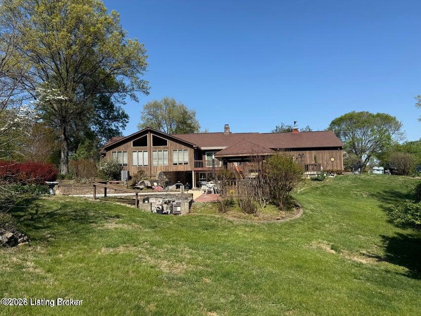2711 Parkwood Rd
