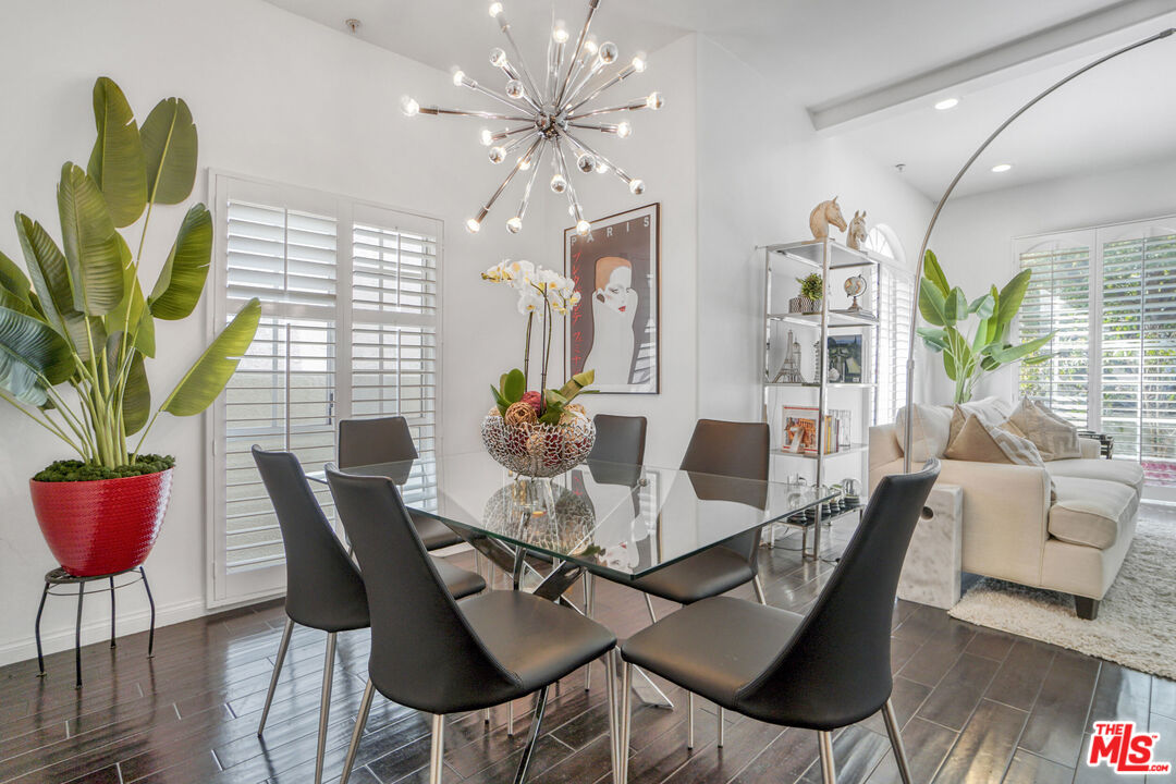 1706 Colby Ave Unit: 102