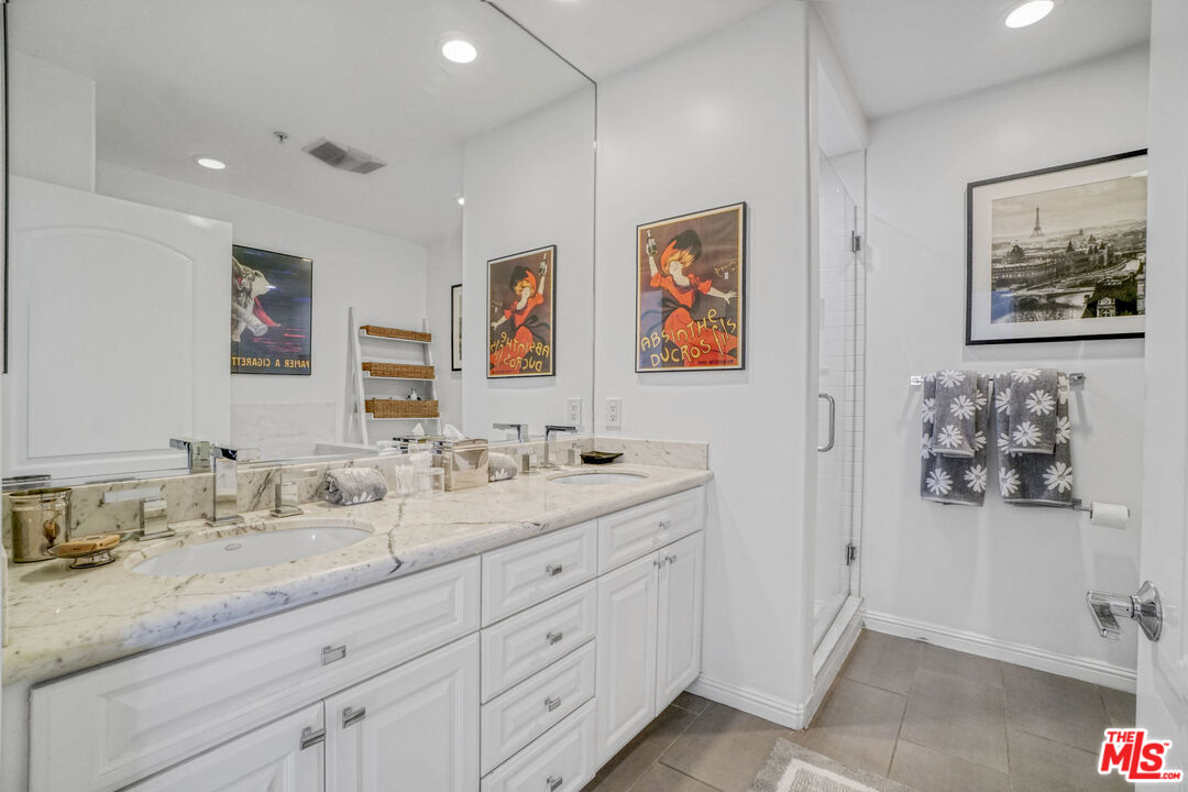 1706 Colby Ave Unit: 102