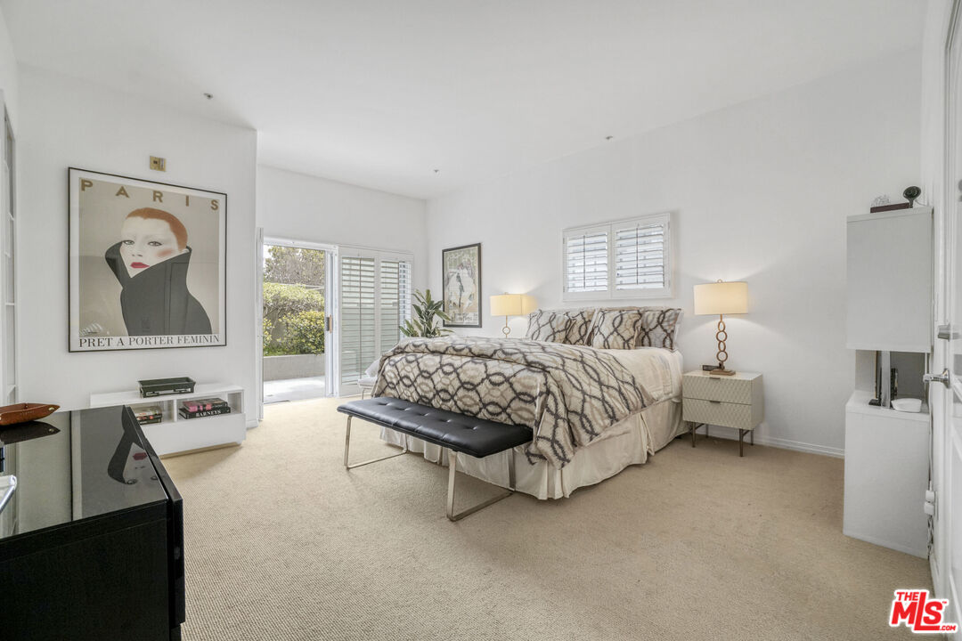 1706 Colby Ave Unit: 102