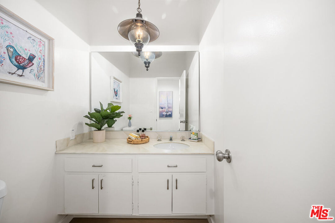 1520 Camden Ave Unit: 101
