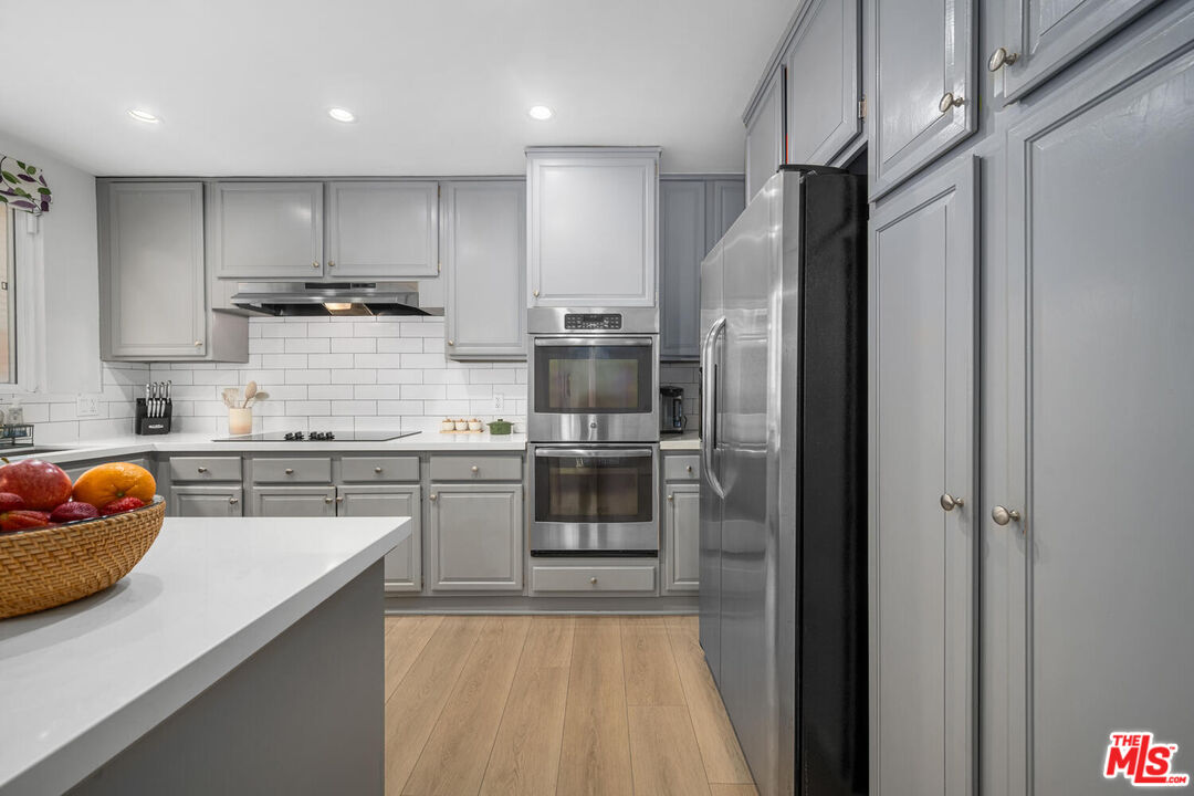 1520 Camden Ave Unit: 101