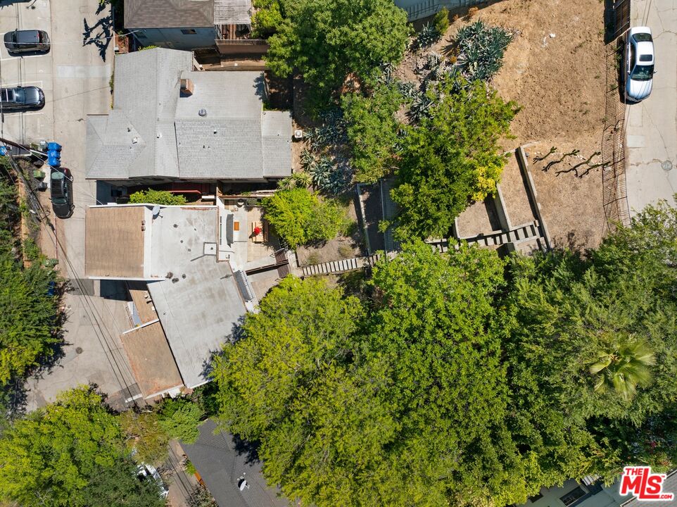 1700 N Occidental Blvd