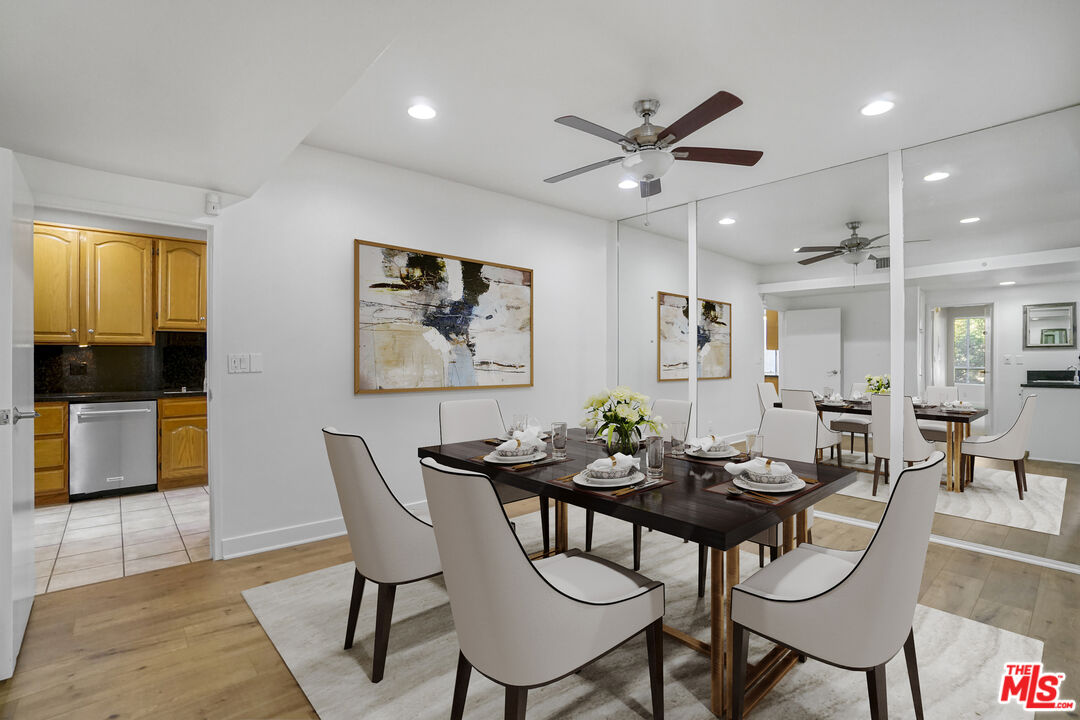 1531 Camden Ave Unit: PH3