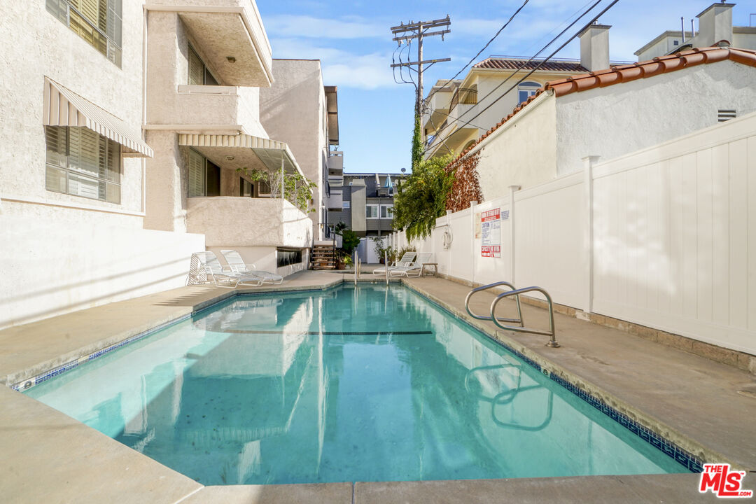 1531 Camden Ave Unit: PH3