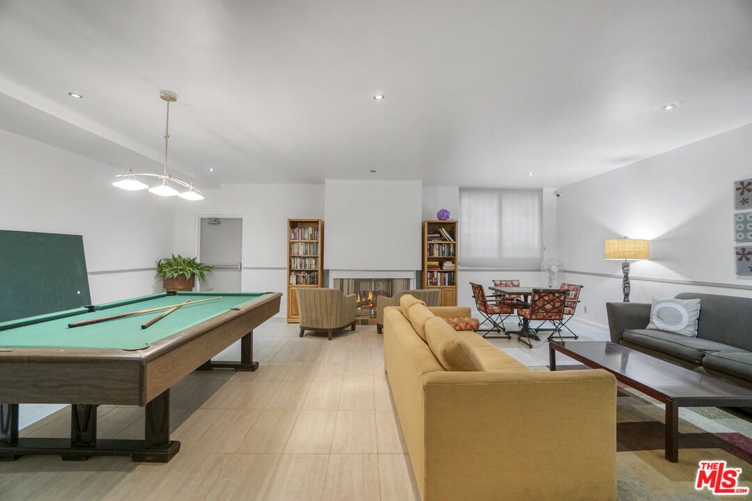 1531 Camden Ave Unit: PH3