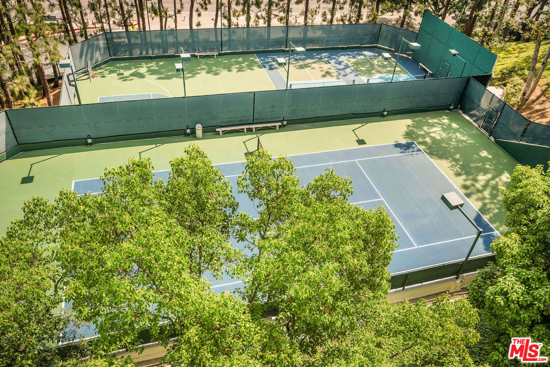 2122 Century Park Ln Unit: 314