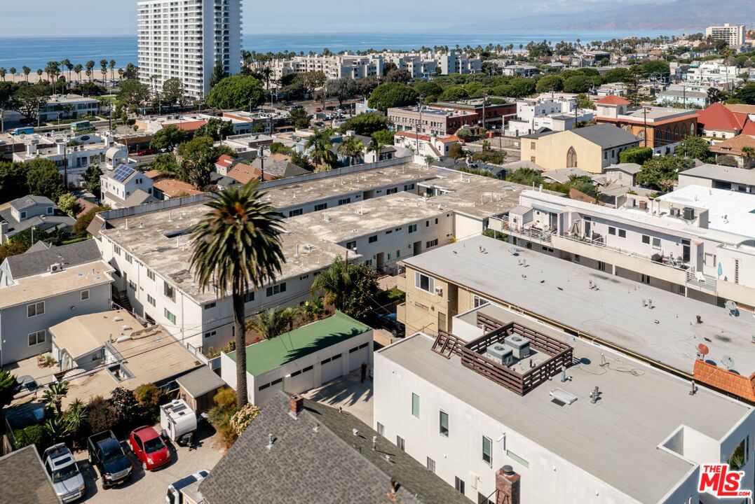2721 2nd St Unit: 210