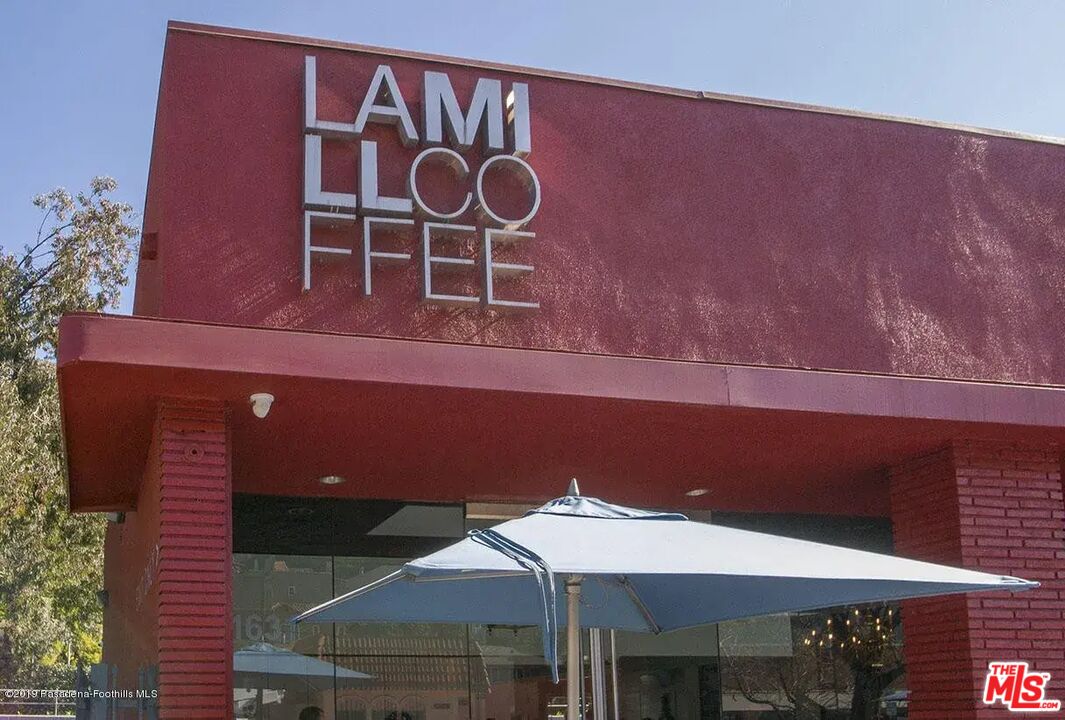 1700 N Occidental Blvd