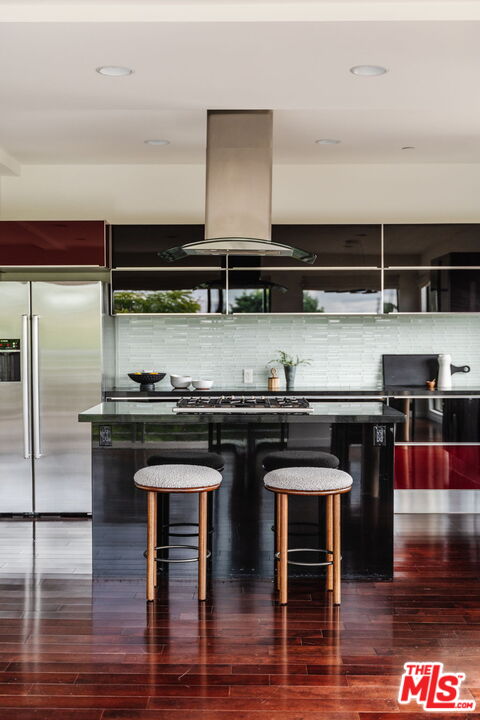 812 N Croft Ave Unit: 301